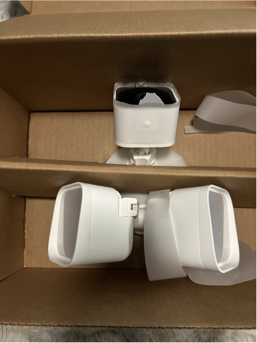 Blink Wired Floodlight Camera Model BFM00100UW Wall /Covered Ceiling Mount Only